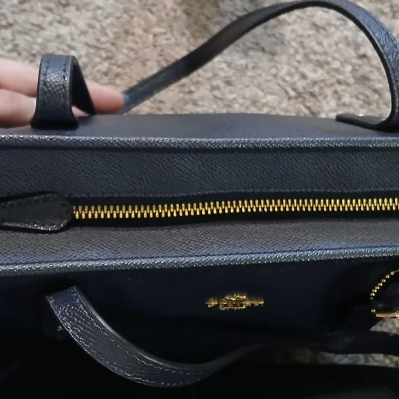 🖤 Coach Small City Tote | Midnight Navy / Black Crossgrain Leather | Gold HW - Picture 7 of 12